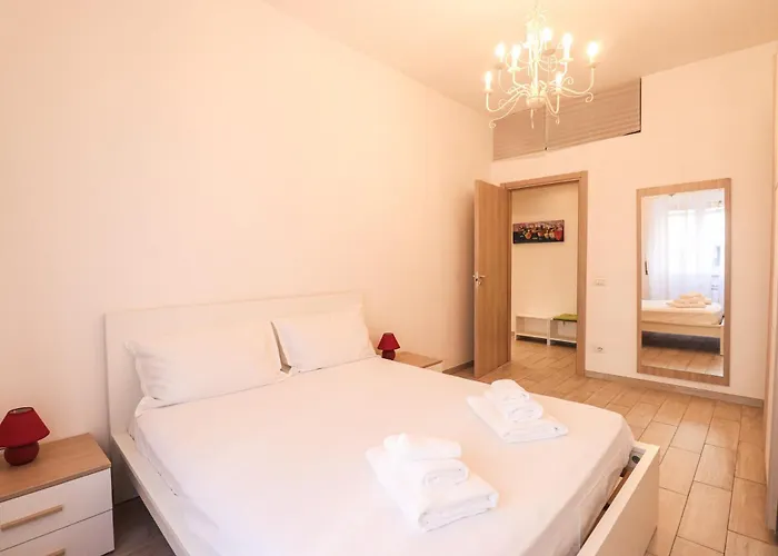 15min Center - Charme & Chic With Hot Tub Apartment Rom